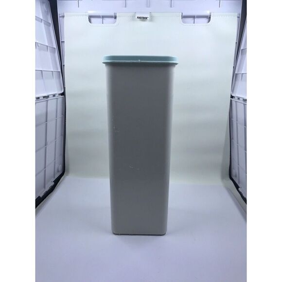 Tupperware Velveeta Cheese Butter Cracker Keeper w/Tray & Lid 1697-1 Blue Vintag - Picture 10 of 13